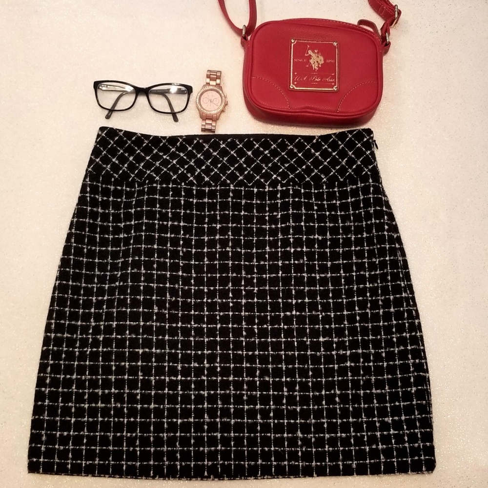 Ann Taylor Loft black and white tweed skirt